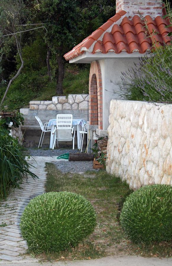 Apartments By The Sea Supetarska Draga - Donja, Rab - 2022 المظهر الخارجي الصورة