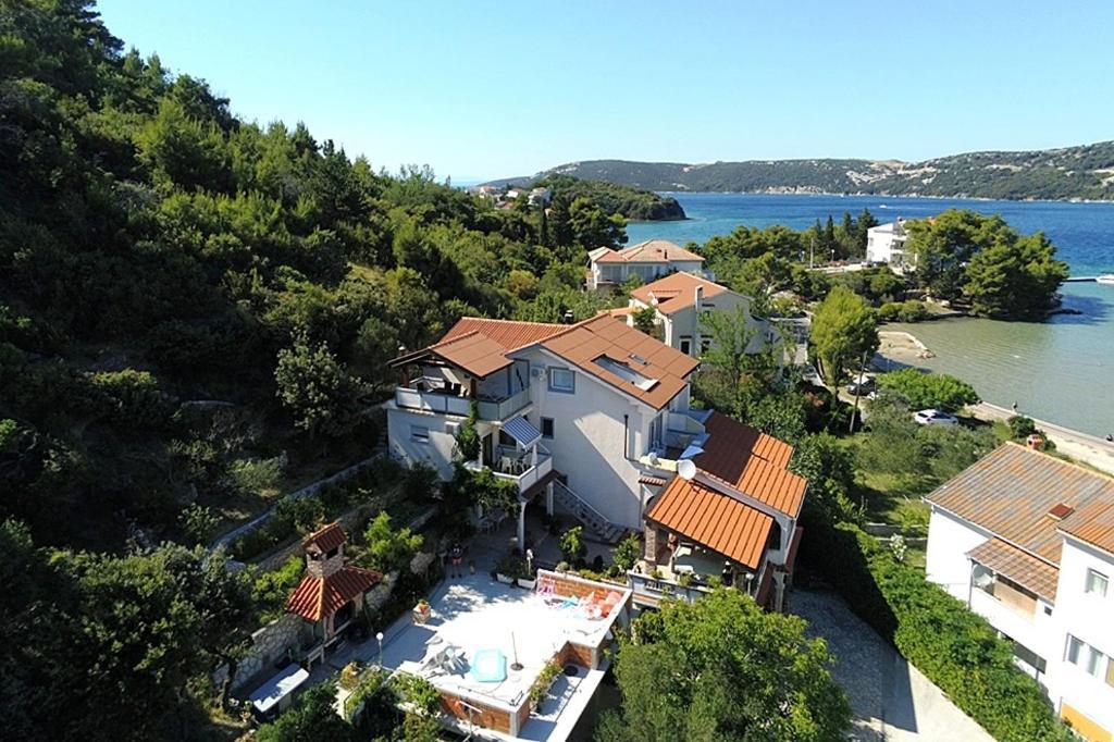 Apartments By The Sea Supetarska Draga - Donja, Rab - 2022 المظهر الخارجي الصورة