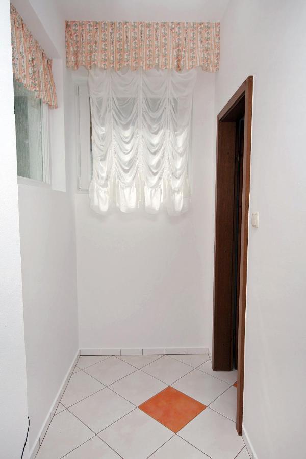 Apartments By The Sea Supetarska Draga - Donja, Rab - 2022 المظهر الخارجي الصورة