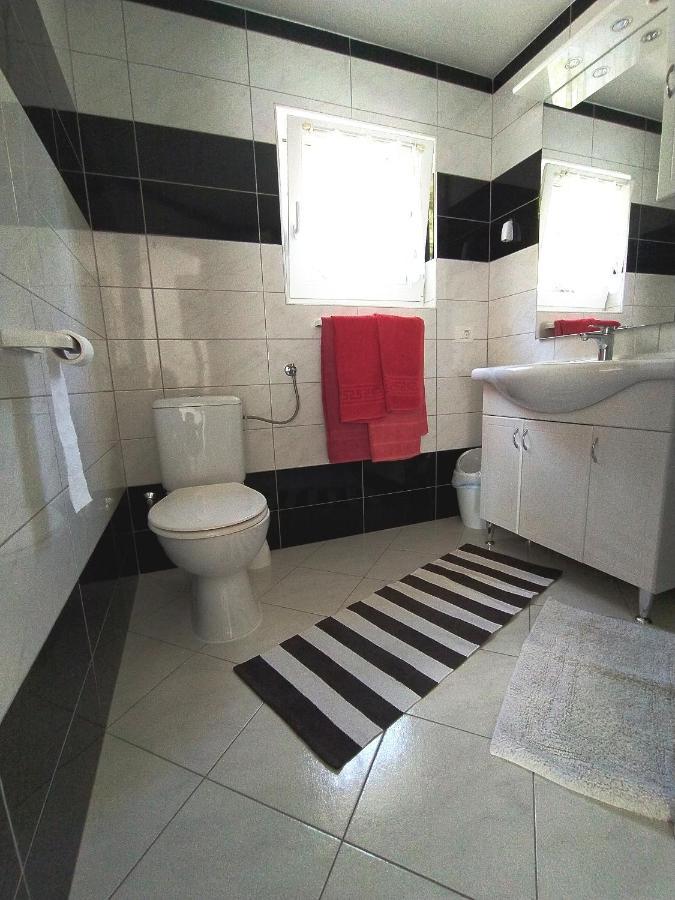 Apartments By The Sea Supetarska Draga - Donja, Rab - 2022 المظهر الخارجي الصورة