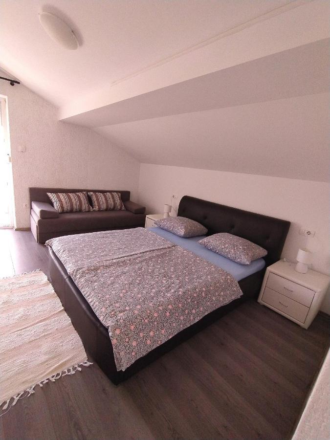 Apartments By The Sea Supetarska Draga - Donja, Rab - 2022 المظهر الخارجي الصورة